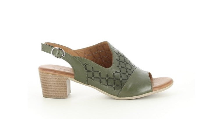 Mio low heel leather sandals GREEN were 149