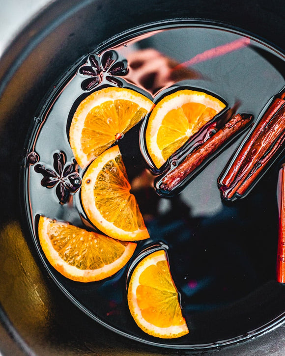 Warm spiced mulled wine