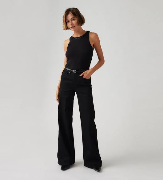 Levis 318 Wide Leg 32L